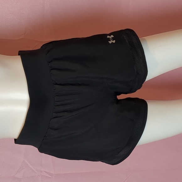 Under Armour Black Woven Training Shorts size XS - Picture 1 of 7